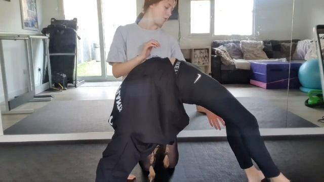 Front walkover tutorial!?♀️ смотреть онлайн