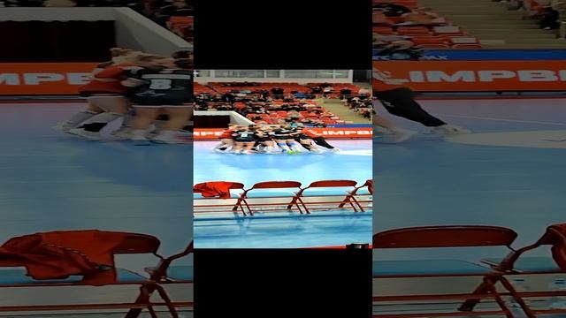 Матч по Гандболу.Астраханочка зарекомендовала себя как один из лучших клубов России смотреть онлайн