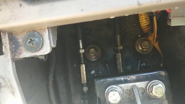 Чери фора а21 выбивает 5 передачу, возможные причины неисправности смотреть онлайн