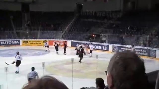 12.11.06 Deutschland Cup in Hannover (Finaltag) смотреть онлайн
