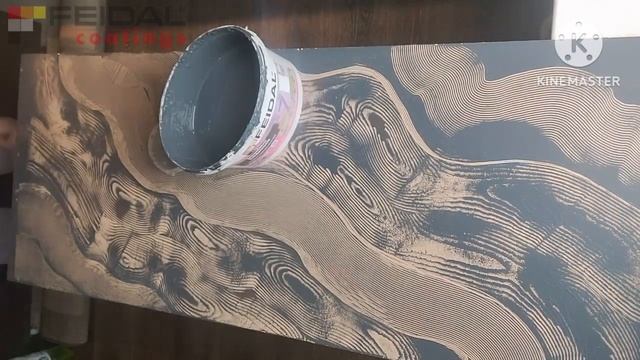 Как создать рисунок и рельеф деревянной поверхности с помощью краски и инструмента? смотреть онлайн