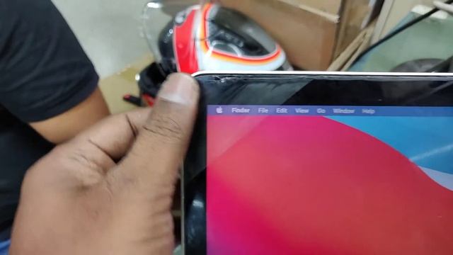 Customer Accidently Tear Off The Retina Screen Paper Of Macbook 1502