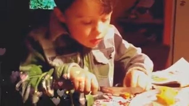 PlayMais creations (Created with @Magisto) Флорис делает поделки из воздушной кукурузы смотреть онлайн