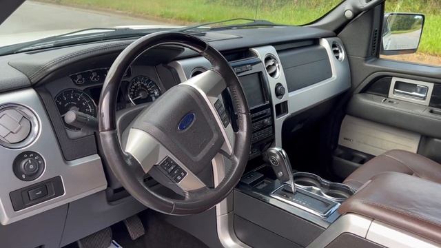 2012 Ford F-150 Platinum смотреть онлайн