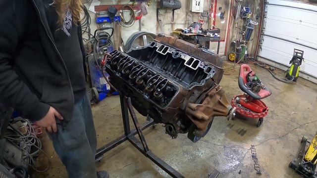 Junk Motor? Shop Truck Engine Autopsy - Can We Fix It? смотреть онлайн