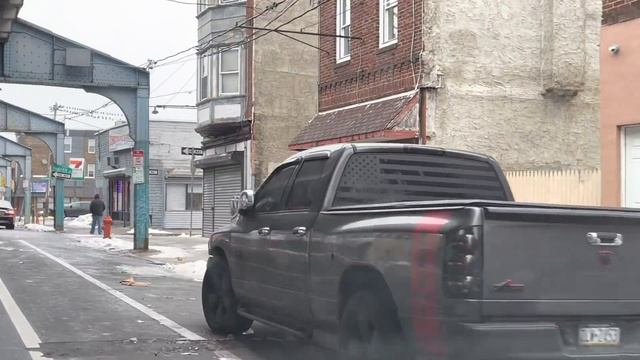 KENSINGTON PHILADELPHIA HOOD - WINTER TOUR