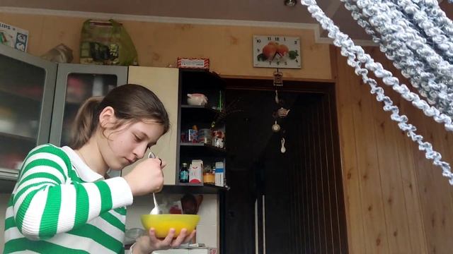 готовим кекс в микроволновке смотреть онлайн