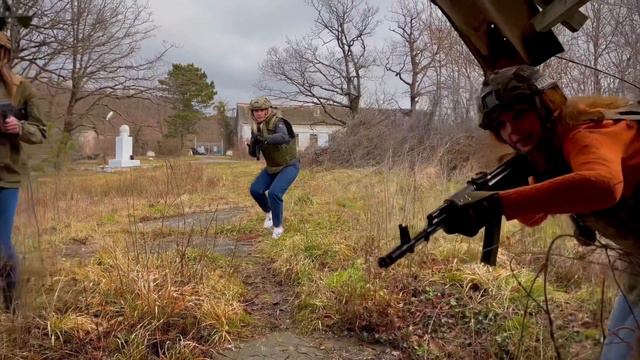 ЧВК Валькирия #airsoft #blacksea #страйкбол #туапсе #airstrike #airsoftvideo #чвк#страйк смотреть онлайн