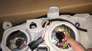 Фара Kia Spectra