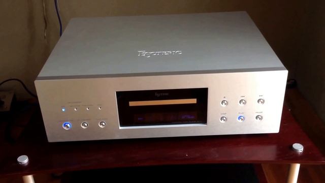 Esoteric SA-60 playing CD, DVD-Audio, SACD смотреть онлайн