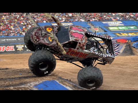 Мировой финал Monster Jam XXI Зомби смотреть онлайн