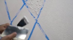 Как наносить геометрический декор. Декоративная штукатурка.