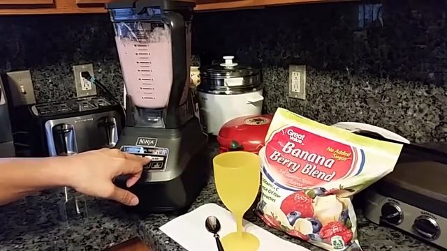The Battle of the Blenders - Ninja Original vs Ninja Mega Kitchen System Making Ice Cream смотреть онлайн