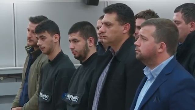 Besir Bela dhe Skender Demiri, dënohen me nga 19 vjet burg, për rastin Sazdovski смотреть онлайн