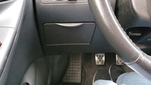 How To Replace The Cigarette Lighter Fuse On A 2003 2004 2005 2006 2007 2008 Toyota Corolla смотреть онлайн