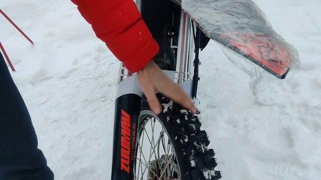 Обзор Zuumav K 8 NB 300