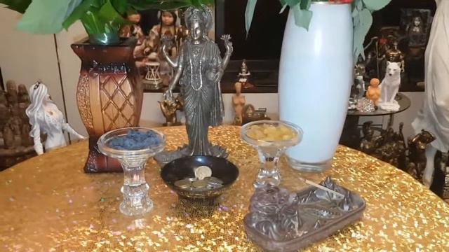ОБРАЩЕНИЕ К ШРИ ЛАКШМИ МАТА ДЛЯ ВСЕХ смотреть онлайн