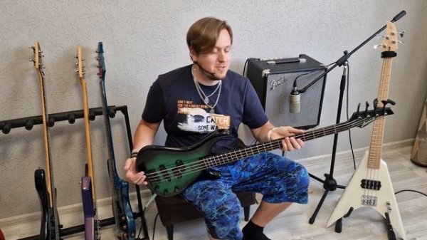 Aria Pro II Argent ARB-50