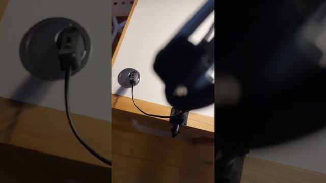 Стол для маникюра с вытяжкой WOOD.S.TAR смотреть онлайн