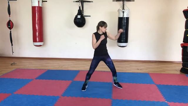 Разминка в боксе/кикбоксинге ч3 Челнок смотреть онлайн