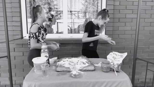 Челендж окуни лицо в разные продукты 🥨 смотреть онлайн