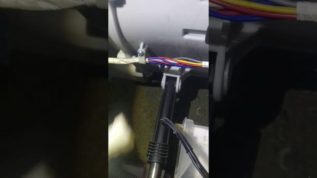 Прыгает, скачет стиральная машина LG, решение проблемы смотреть онлайн