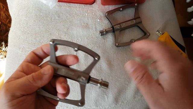 TiTo Ultra Light Titanium Axis Pedals MTB