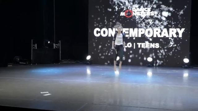 Кузьменко Велислава / Contemporary Solo Teens / Dance Monsters Fest 2017 смотреть онлайн