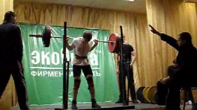 Толмачев Михаил, присед 140кг смотреть онлайн