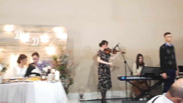 Семья Якимашко - Два сердца вместе стучат | Христианская свадебная песня смотреть онлайн