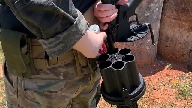 Russian roulette with a GRENADE LAUNCHER смотреть онлайн