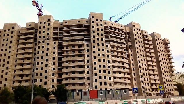 ДОМ-ХАМЕЛЕОН: меняет цвет на глазах! Мощная МАХИНА МОСКВЫ прямо у... дороги! СМОТРИ! СМОТРИ! СМОТРИ смотреть онлайн