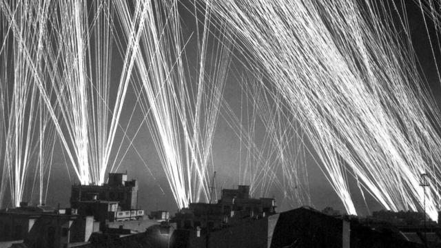 Как функционирует трассирующая пуля огнестрельного оружия, и для чего ее придумали смотреть онлайн