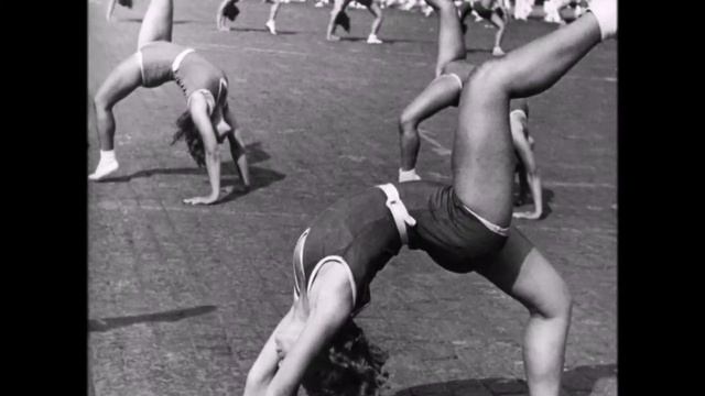 Мери-наездница (С.И. Кирсанов) смотреть онлайн