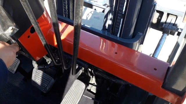 Дизельный погрузчик NISSAN,смещение каретки смотреть онлайн