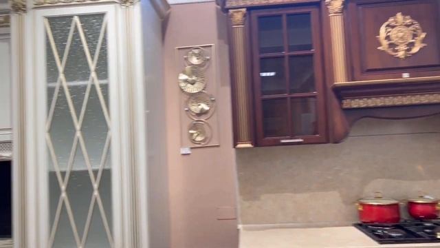 Магазин Киргу в г. Махачкала. Обзор кухонь. смотреть онлайн