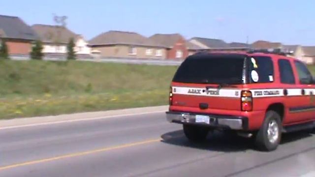 Ajax Fire Pumper 7 & Car 5 responding смотреть онлайн
