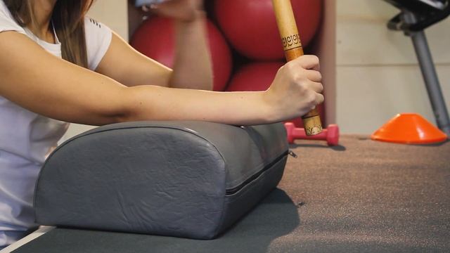 Болит локоть, что делать? Упражнения при латеральном эпикондилите. Локоть теннисиста смотреть онлайн