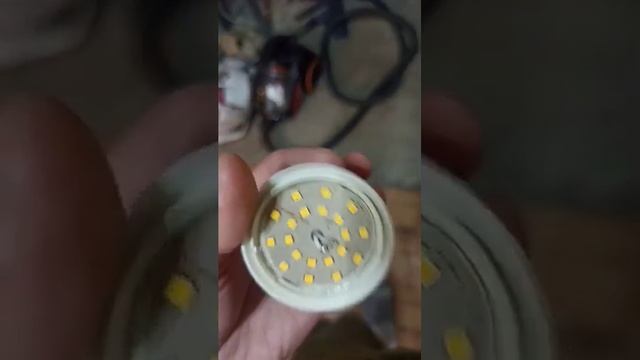 Перепаял светодиоды на LED лампочке 220 вольт 4 июня 2023 г. смотреть онлайн