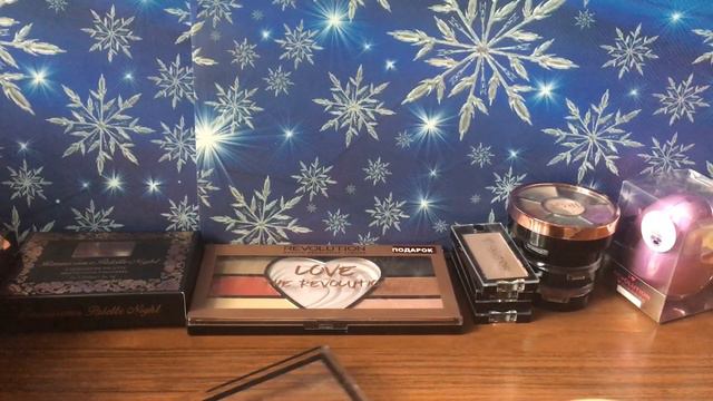 Все мои тени (10) - Makeup Revolution, часть 1 смотреть онлайн