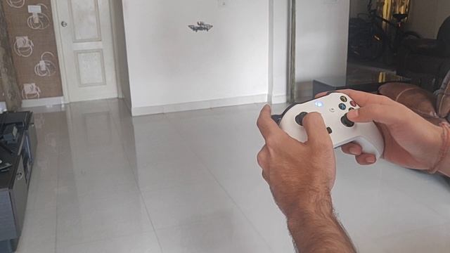 Control DJI Tello Drone using Raspberry Pi Zero and Xbox One S Controller смотреть онлайн