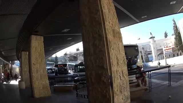 East Jerusalem Central Bus Station & the Calvary (Golgotha) of the Garden Tomb смотреть онлайн