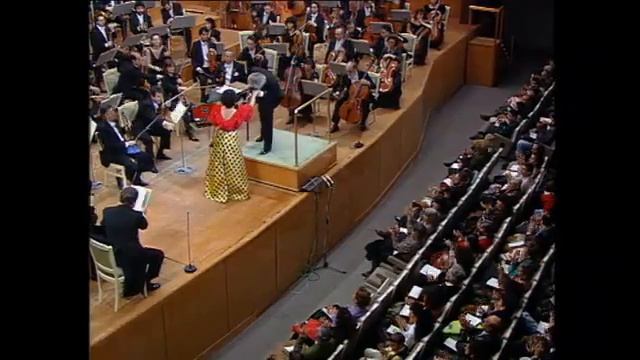 Lucero Tena, la máxima solista de castañuelas. RTVE. 1993. Dir. Sergiu Comissiona. смотреть онлайн