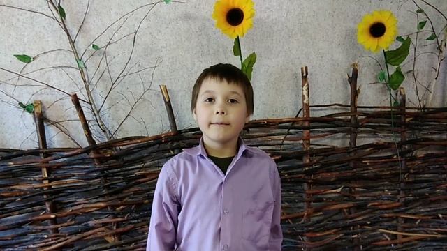 Стихотворение "Памятник" смотреть онлайн