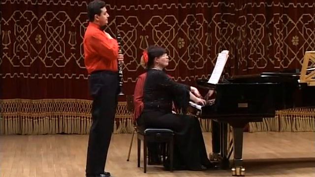 Trio Final 1.avi