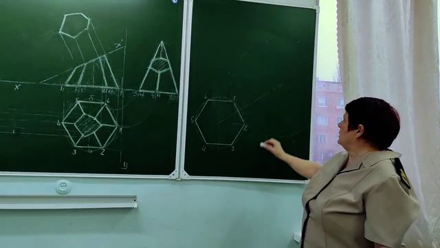 Аксонометрия и развертка усеченной пирамиды. смотреть онлайн