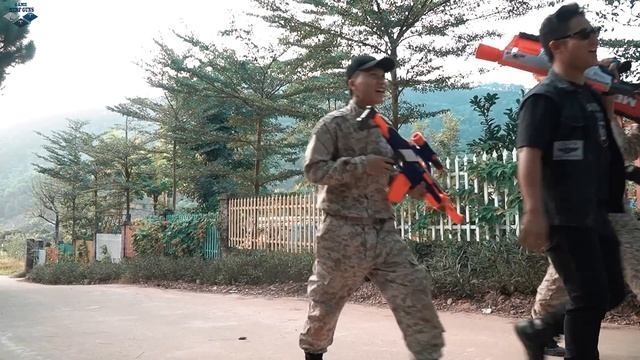 LTT Game Nerf War : Warriors SEAL X Nerf Guns Fight Mr Zero Crazy Underground Surveillance Mission смотреть онлайн