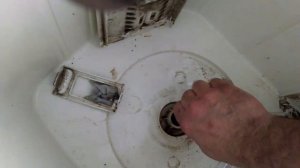 Ремонт стиральной машинки полуавтомат. Плохо крутит крыльчатка (активатор) и не сливает воду