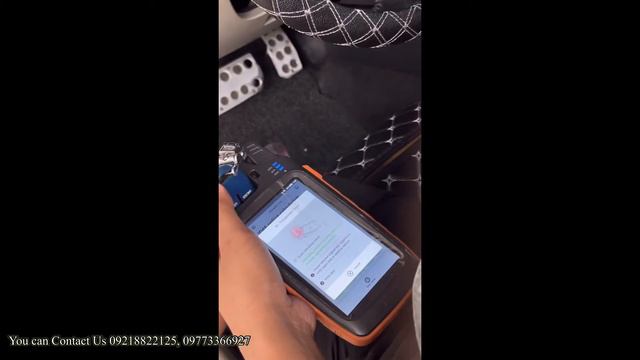 Mitsubishi Outlander Key Online Programmming Using Xhorse смотреть онлайн