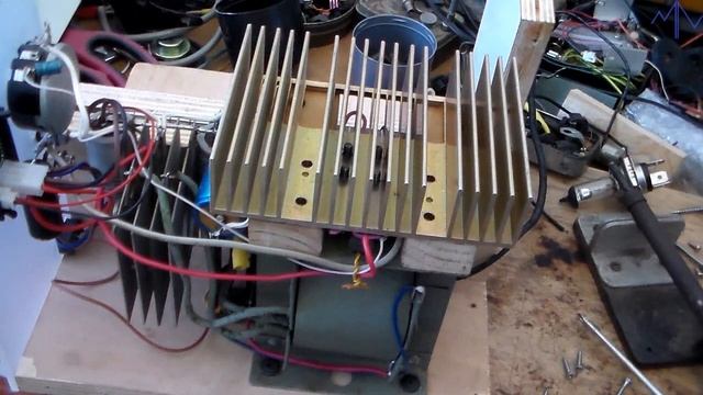 Самодельный мощный лабораторный блок питания смотреть онлайн